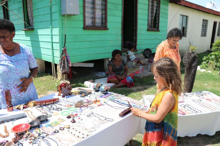 How to be a Responsible Traveler – For Families