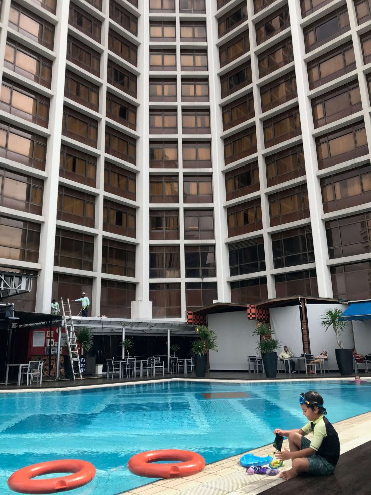 hotels with family rooms singapore