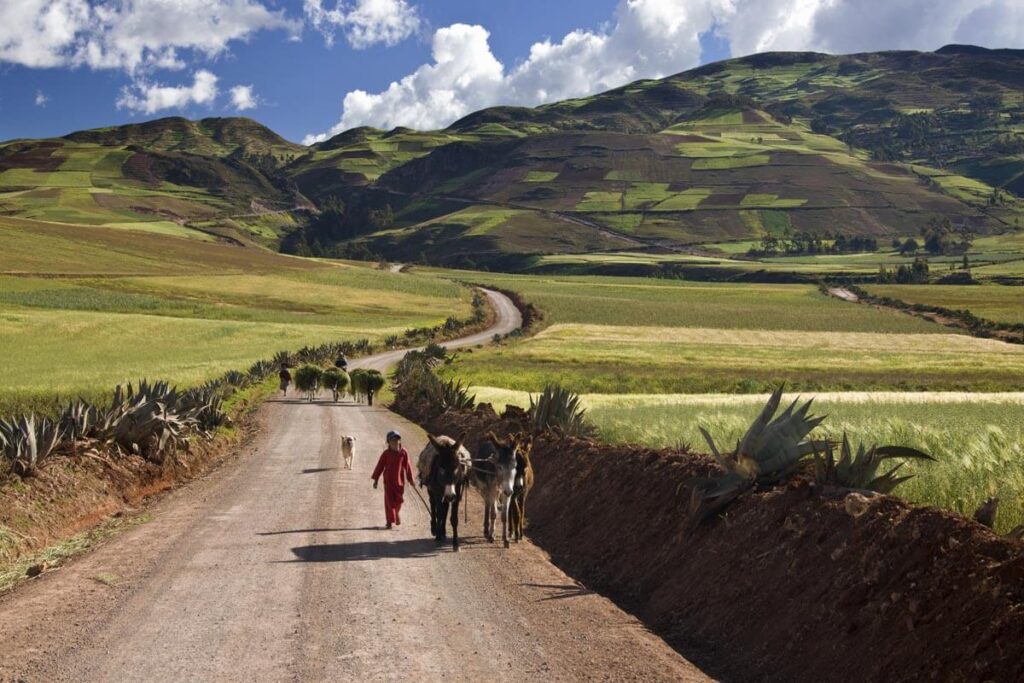 travel to the gorgeous Sacred Valley of Peru, Sacred Valley Peru Travel, Mountains in Peru travel to the gorgeous Sacred Valley of Peru, Sacred Valley Peru Travel, Mountains in Peru