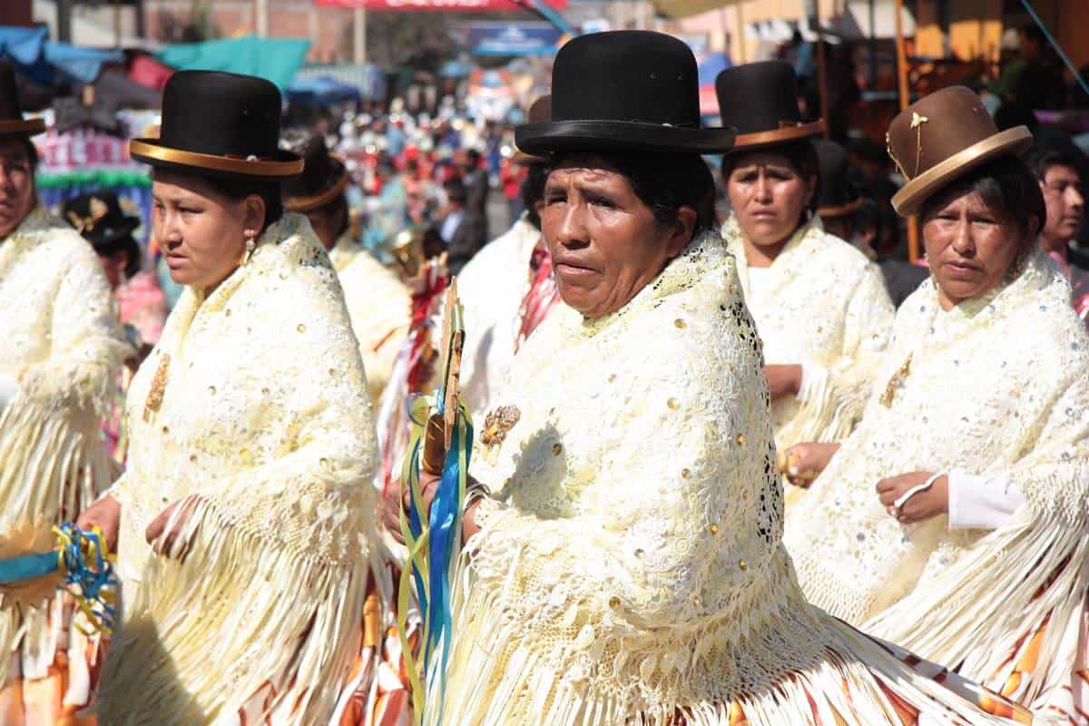 Native women in Bolivia, Facts for kids about Bolivia Native women in Bolivia, Facts for kids about Bolivia