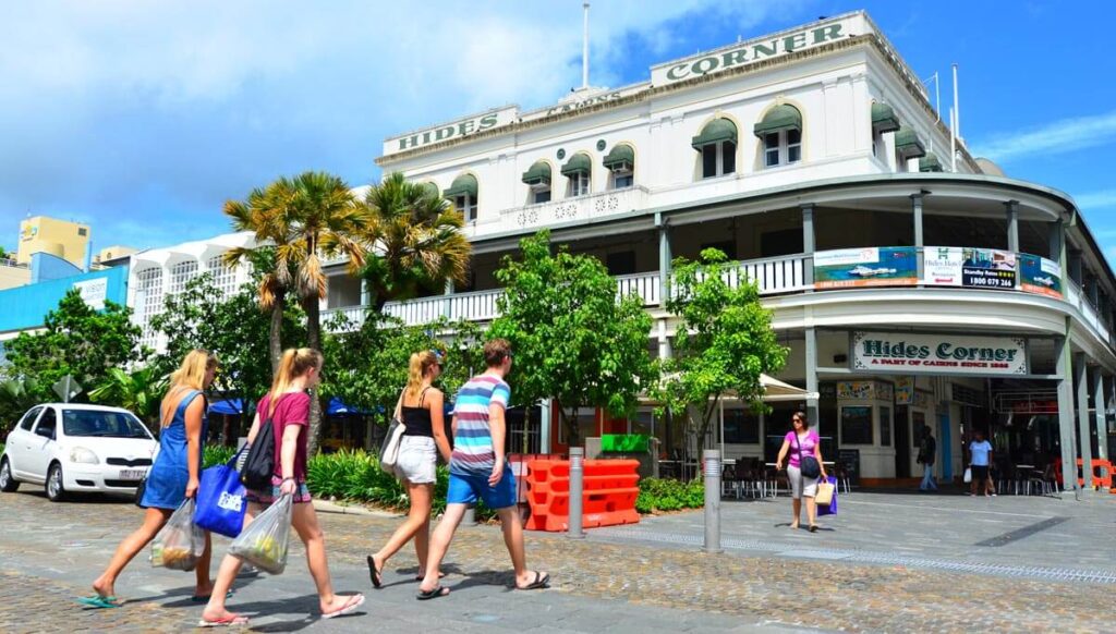 Where is Cairns located, Cairns Australia, Tips for visiting Cairns Where is Cairns located, Cairns Australia, Tips for visiting Cairns
