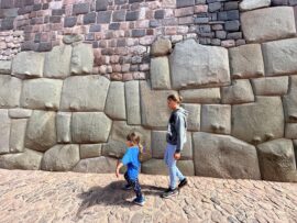 12 angled stone in cusco